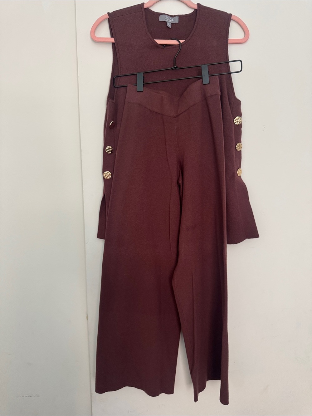 Brown set